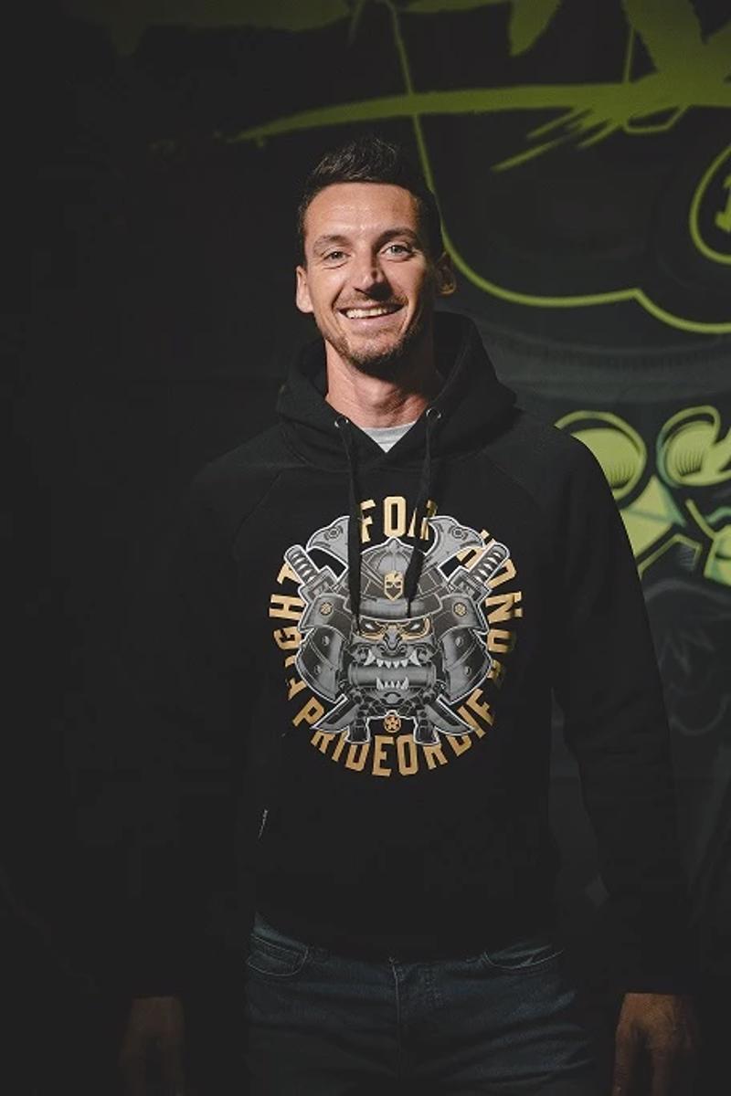 PRIDE OR DIE fight for honor hoodie-Black